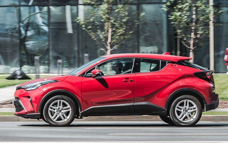 Toyota C-HR 2018 සමාලෝචනය