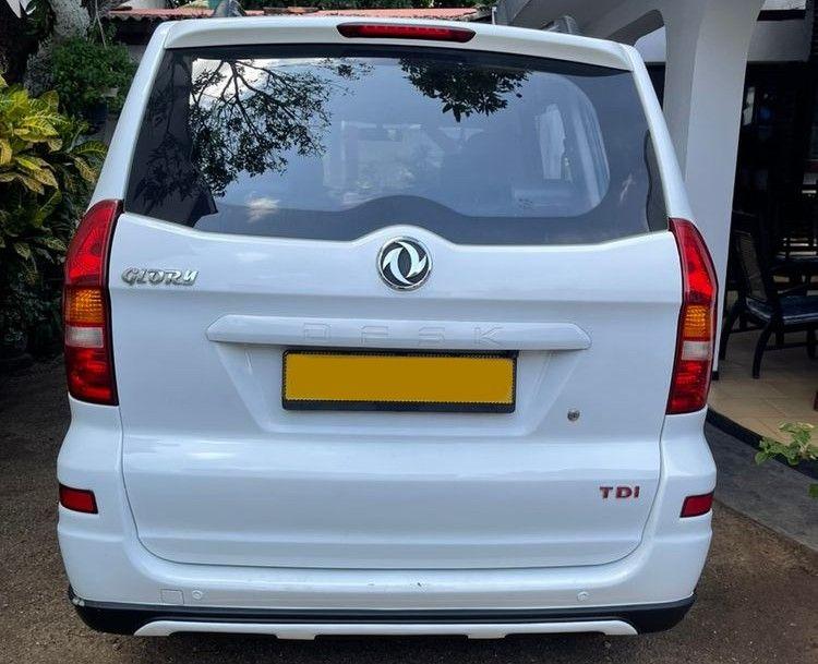 new-project.title-alts.detail.image-gallery.alt