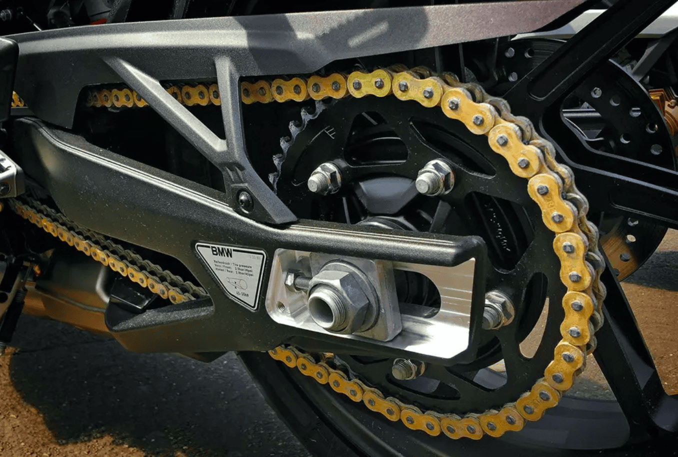 How Changing Motorcycle Sprocket Size Affects Top Speed and Pickup feature image