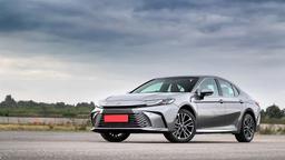 Toyota Camry 2025
