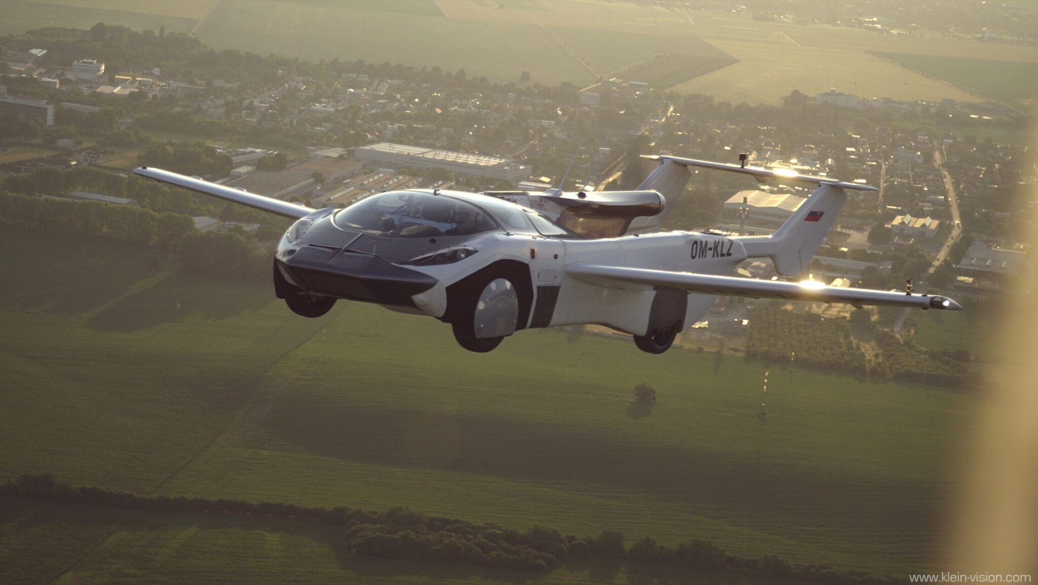 European flying car තාක්ෂණය චීනයට විකුණයි feature image