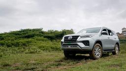 Toyota Fortuner 2024