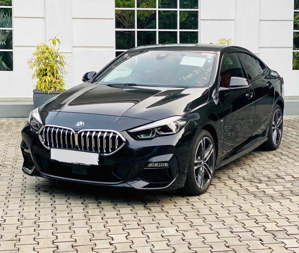 new-project.title-alts.detail.image-gallery.alt