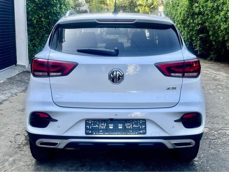 new-project.title-alts.detail.image-gallery.alt