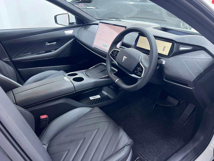 new-project.title-alts.detail.image-gallery.alt