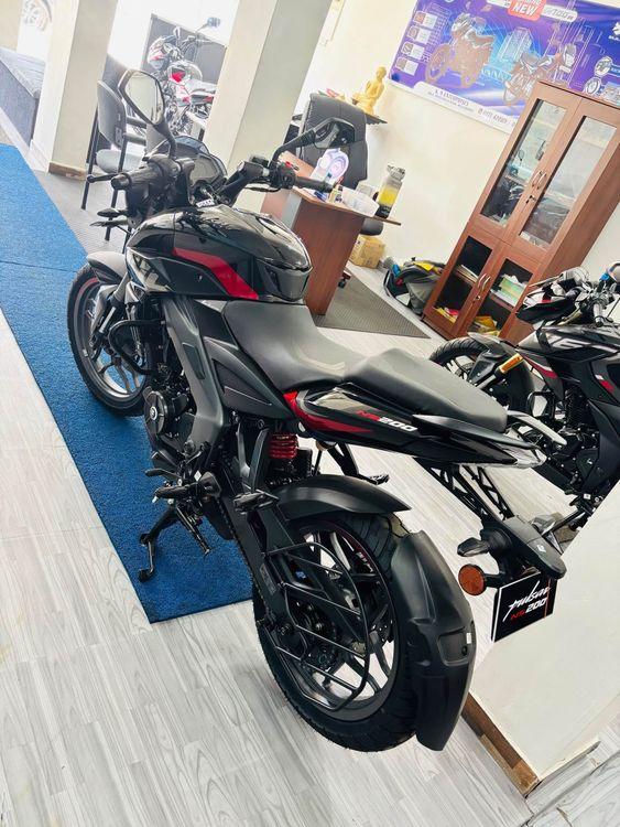 new-project.title-alts.detail.image-gallery.alt