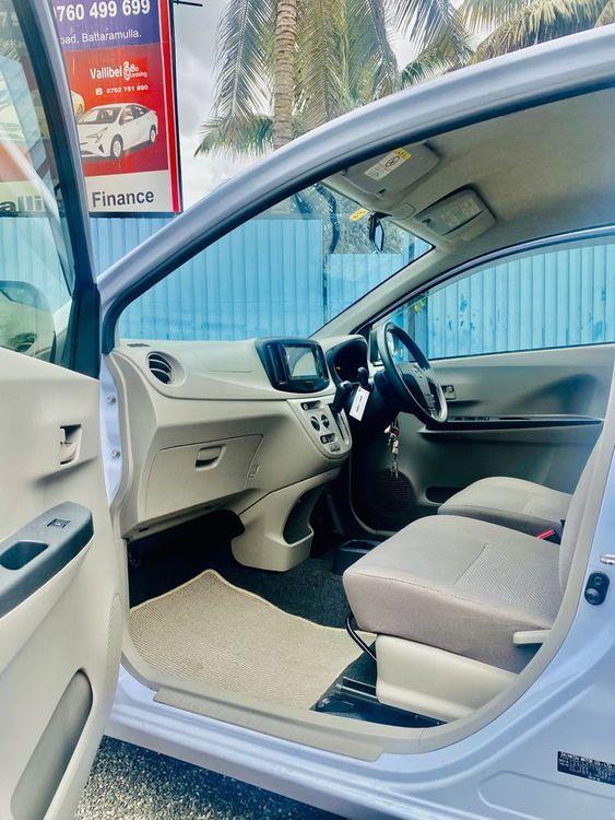 new-project.title-alts.detail.image-gallery.alt