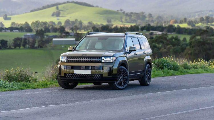 Hyundai Santa Fe Calligraphy 2025