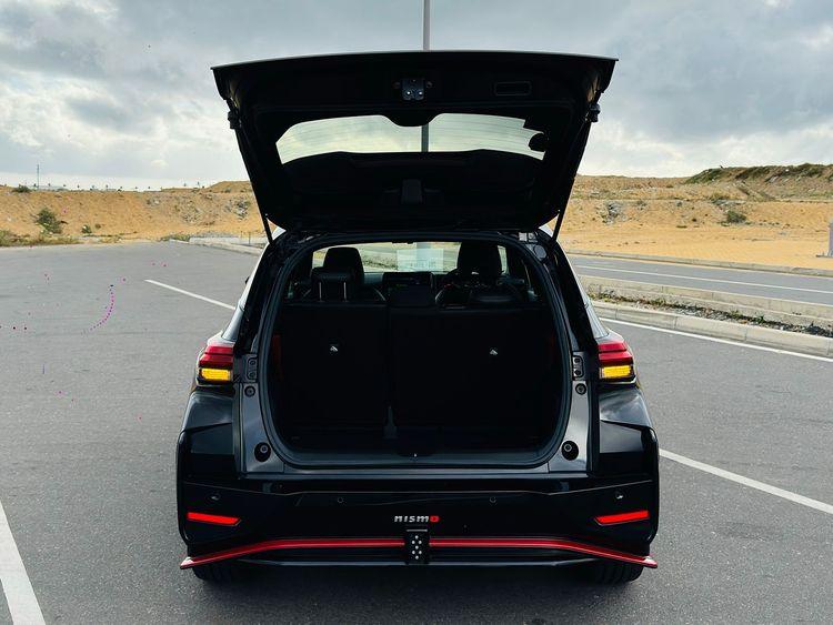 new-project.title-alts.detail.image-gallery.alt