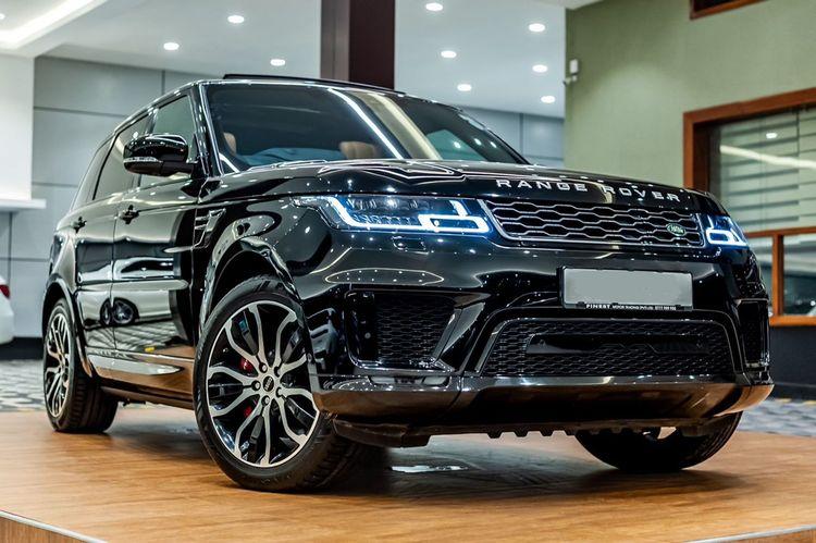 Land Rover Range Rover Sport P400e 2015 Review