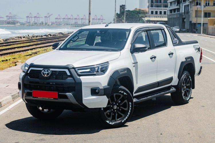 Toyota Hilux Revo Rocco 2025