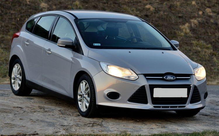 Ford Focus 2012 සමාලෝචනය