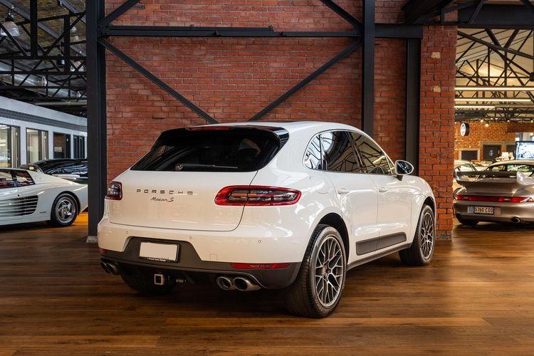 new-project.title-alts.detail.image-gallery.alt