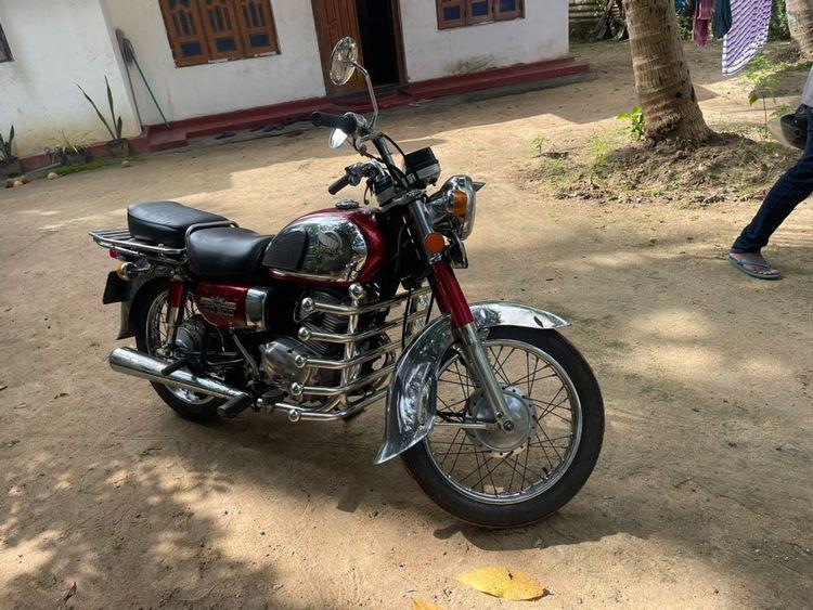 Honda CD 200 Roadmaster Review