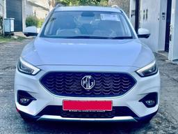 MG ZS 2025