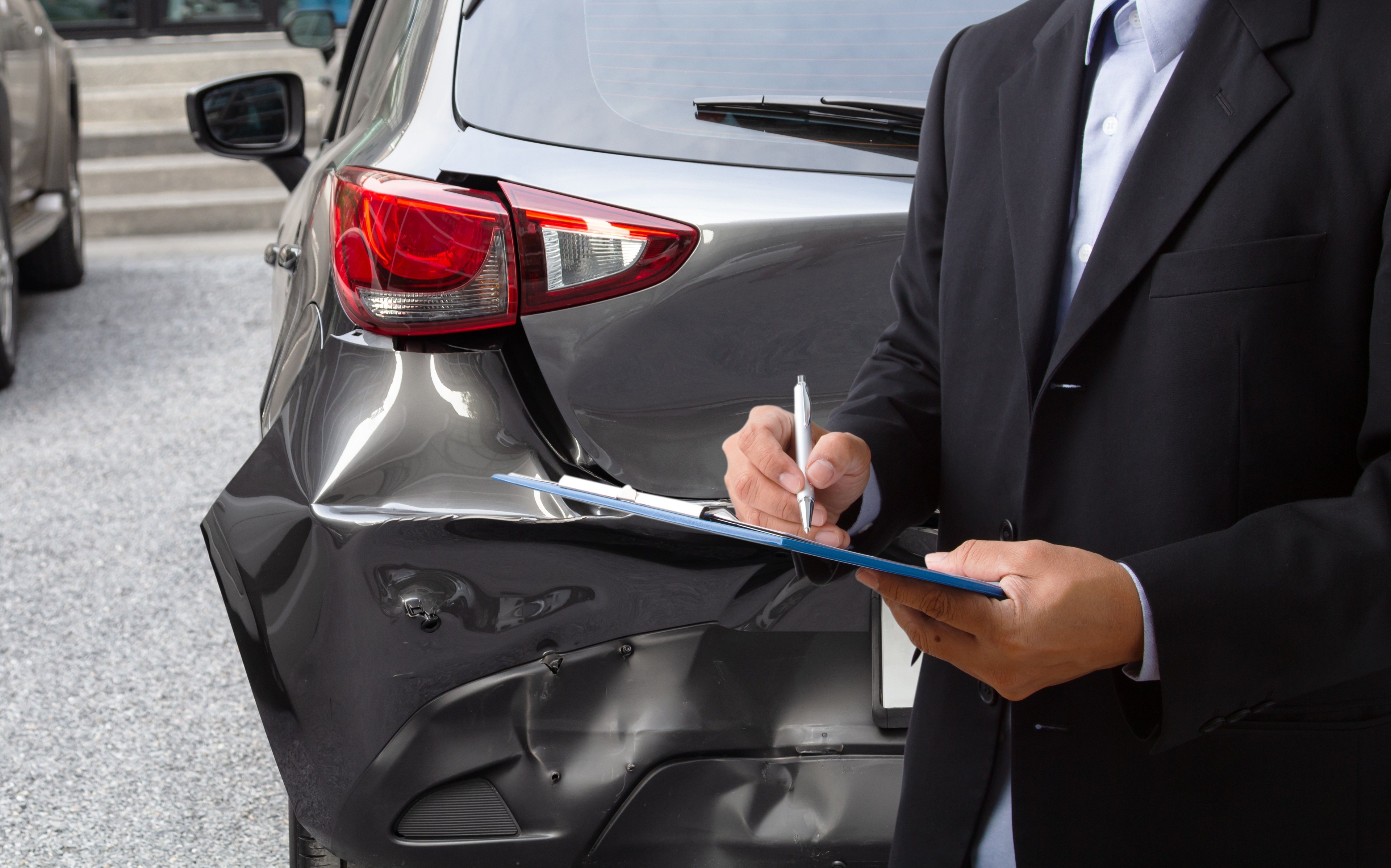 Things You Miss When Insuring a Vehicle feature image